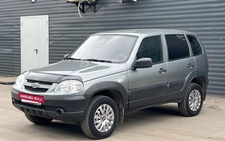 Chevrolet Niva I рестайлинг, 2020 год, 850 000 рублей, 3 фотография