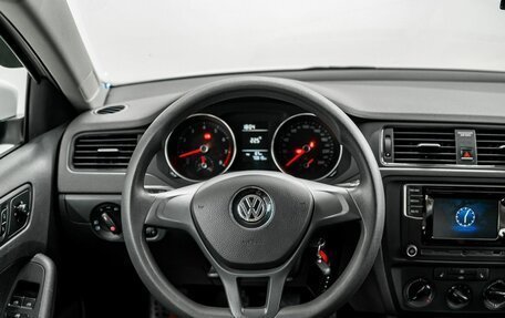 Volkswagen Jetta VI, 2017 год, 1 100 000 рублей, 10 фотография