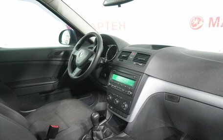 Skoda Yeti I рестайлинг, 2014 год, 948 000 рублей, 10 фотография