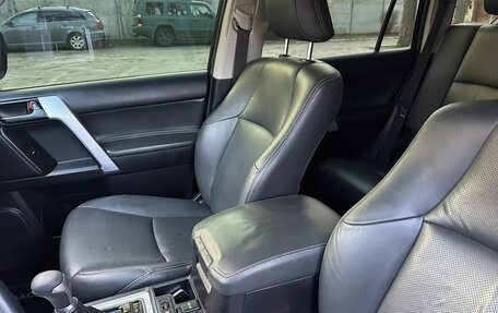 Toyota Land Cruiser Prado 150 рестайлинг 2, 2019 год, 5 150 000 рублей, 7 фотография
