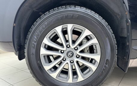 Toyota Land Cruiser Prado 150 рестайлинг 2, 2022 год, 7 680 000 рублей, 22 фотография