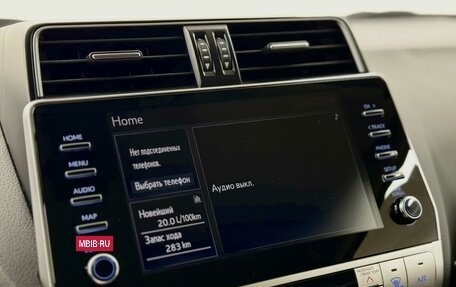 Toyota Land Cruiser Prado 150 рестайлинг 2, 2022 год, 7 680 000 рублей, 15 фотография