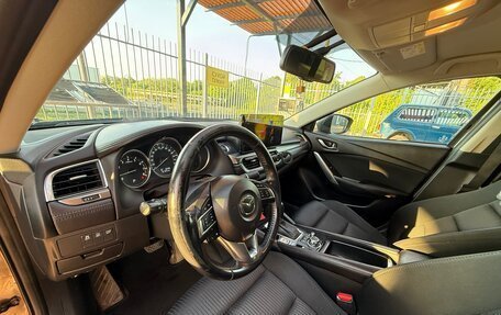 Mazda 6, 2016 год, 2 000 000 рублей, 10 фотография