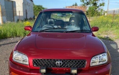 Toyota RAV4, 1994 год, 680 000 рублей, 2 фотография