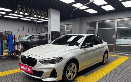 BMW 1 серия, 2021 год, 1 725 000 рублей, 3 фотография