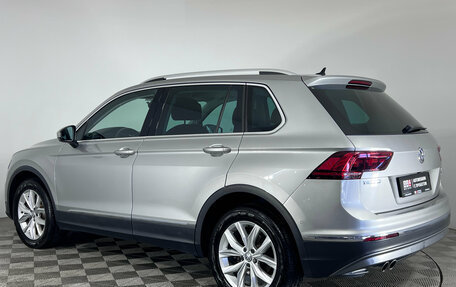 Volkswagen Tiguan II, 2017 год, 2 597 000 рублей, 6 фотография