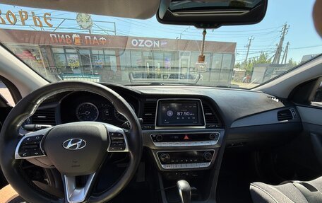 Hyundai Sonata VII, 2017 год, 1 850 000 рублей, 14 фотография
