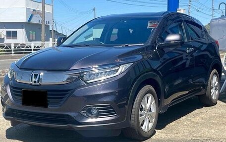 Honda Vezel, 2022 год, 1 399 000 рублей, 3 фотография