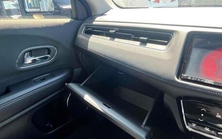 Honda Vezel, 2022 год, 1 399 000 рублей, 39 фотография