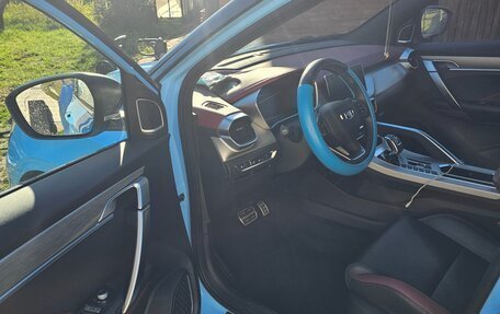 Geely Coolray I, 2022 год, 1 800 000 рублей, 8 фотография