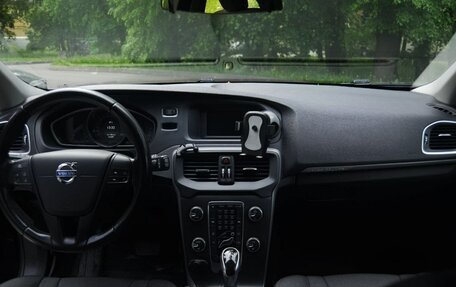 Volvo V40 Cross Country I, 2013 год, 1 390 000 рублей, 10 фотография