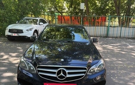 Mercedes-Benz E-Класс, 2015 год, 2 350 000 рублей, 11 фотография