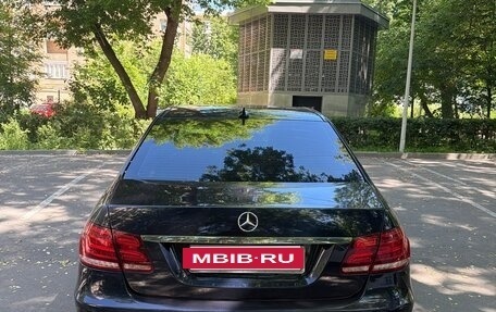 Mercedes-Benz E-Класс, 2015 год, 2 350 000 рублей, 5 фотография