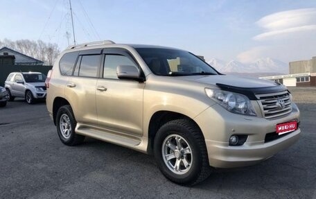 Toyota Land Cruiser Prado 150 рестайлинг 2, 2010 год, 3 400 000 рублей, 1 фотография