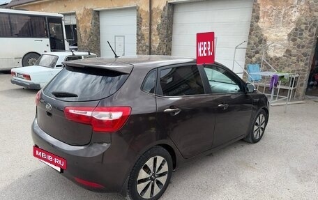 KIA Rio III рестайлинг, 2014 год, 795 000 рублей, 2 фотография