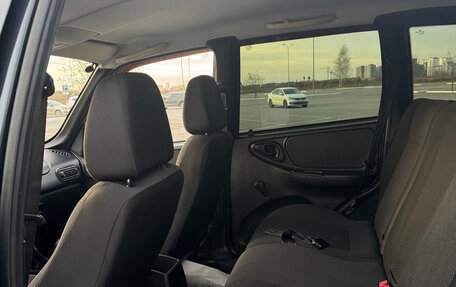 Chevrolet Niva I рестайлинг, 2012 год, 690 000 рублей, 11 фотография