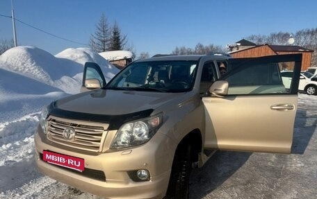 Toyota Land Cruiser Prado 150 рестайлинг 2, 2010 год, 3 400 000 рублей, 7 фотография