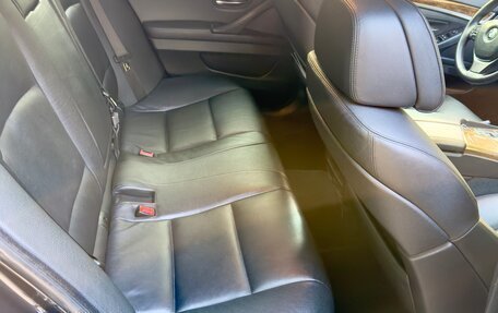BMW 5 серия, 2010 год, 2 500 000 рублей, 9 фотография