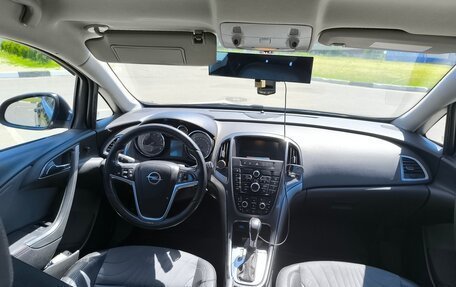 Opel Astra J, 2014 год, 790 000 рублей, 8 фотография