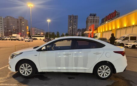 Hyundai Solaris II рестайлинг, 2019 год, 965 000 рублей, 3 фотография
