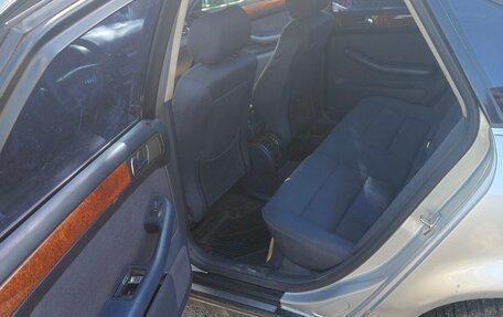 Audi A6, 1998 год, 260 000 рублей, 9 фотография