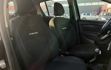 Renault Sandero II рестайлинг, 2016 год, 970 000 рублей, 32 фотография