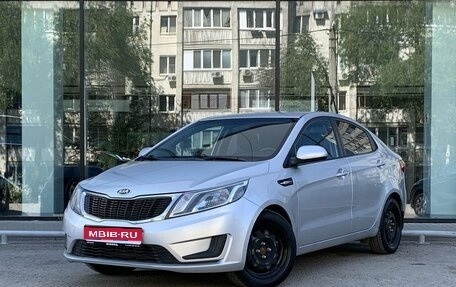 KIA Rio III рестайлинг, 2014 год, 830 000 рублей, 1 фотография