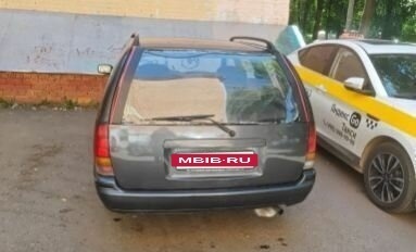 Nissan Primera II рестайлинг, 1993 год, 150 000 рублей, 4 фотография
