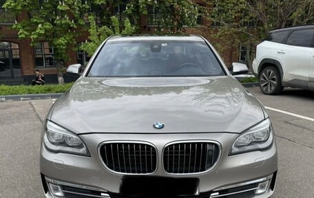 BMW 7 серия, 2013 год, 2 250 000 рублей, 2 фотография