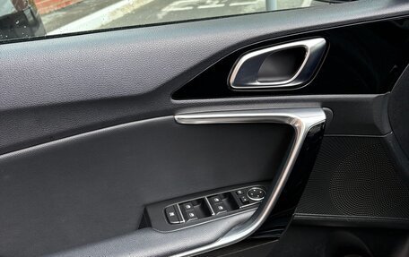 KIA cee'd III, 2019 год, 2 250 000 рублей, 11 фотография