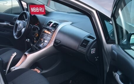 Toyota Auris II, 2008 год, 750 000 рублей, 11 фотография