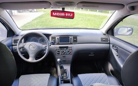 Toyota Corolla, 2002 год, 410 000 рублей, 13 фотография