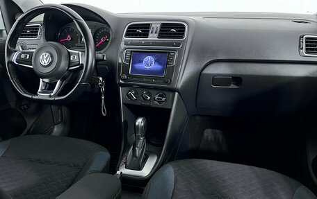 Volkswagen Polo VI (EU Market), 2019 год, 1 327 000 рублей, 11 фотография