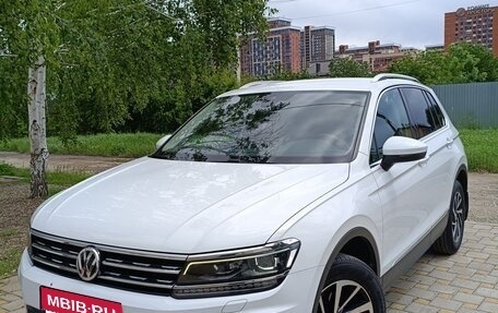 Volkswagen Tiguan II, 2019 год, 2 535 000 рублей, 1 фотография