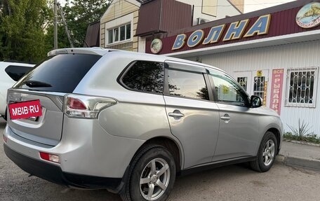 Mitsubishi Outlander III рестайлинг 3, 2012 год, 1 200 000 рублей, 6 фотография