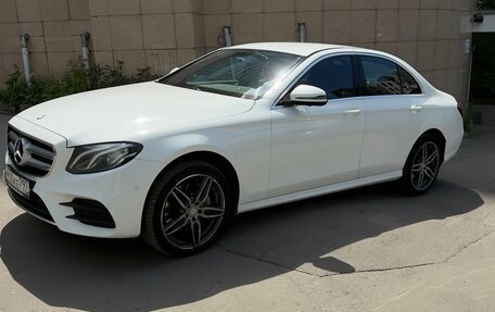 Mercedes-Benz E-Класс, 2016 год, 2 900 000 рублей, 2 фотография