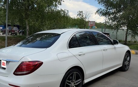 Mercedes-Benz E-Класс, 2016 год, 2 900 000 рублей, 5 фотография