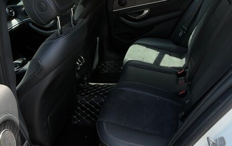 Mercedes-Benz E-Класс, 2016 год, 2 900 000 рублей, 7 фотография