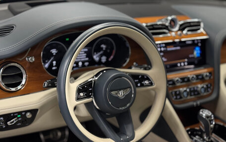 Bentley Bentayga I, 2020 год, 19 000 000 рублей, 14 фотография