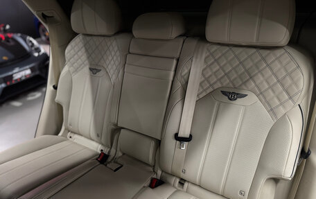 Bentley Bentayga I, 2020 год, 19 000 000 рублей, 30 фотография