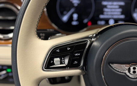 Bentley Bentayga I, 2020 год, 19 000 000 рублей, 27 фотография