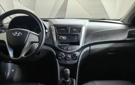 Hyundai Solaris II рестайлинг, 2011 год, 529 000 рублей, 13 фотография