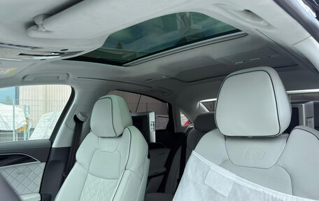 Audi A8, 2026 год, 17 900 000 рублей, 9 фотография