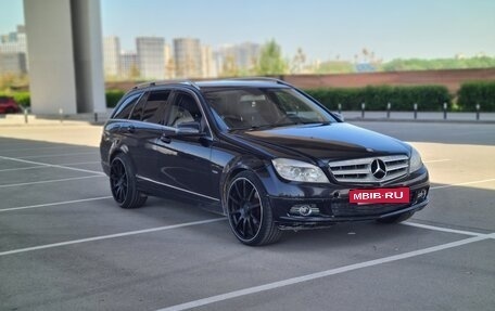 Mercedes-Benz C-Класс, 2009 год, 690 000 рублей, 2 фотография