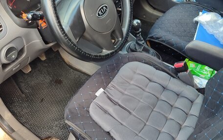 KIA Rio II, 2010 год, 530 000 рублей, 3 фотография
