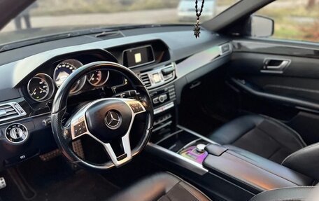 Mercedes-Benz E-Класс, 2013 год, 2 250 000 рублей, 6 фотография