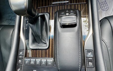 Lexus LX III, 2021 год, 13 000 000 рублей, 12 фотография
