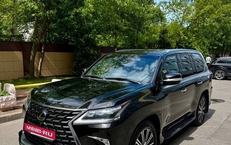 Lexus LX III, 2021 год, 13 000 000 рублей, 17 фотография