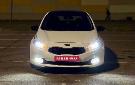 KIA cee'd III, 2014 год, 1 170 000 рублей, 31 фотография