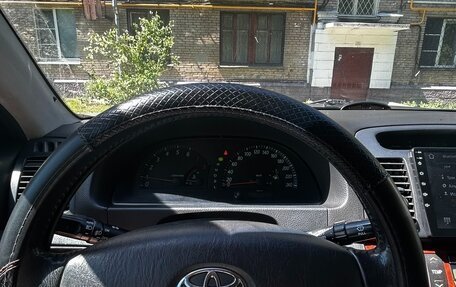 Toyota Camry V40, 2003 год, 590 000 рублей, 18 фотография